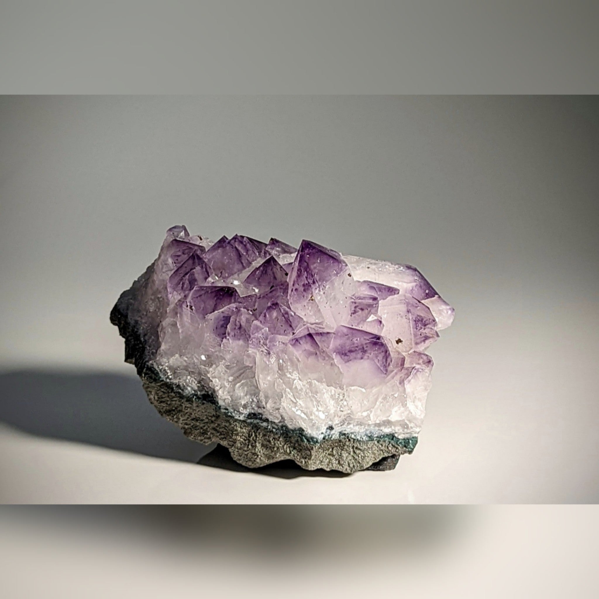 Good Earth Rocks Gallery : Automobile Alley - Amethyst Crystals