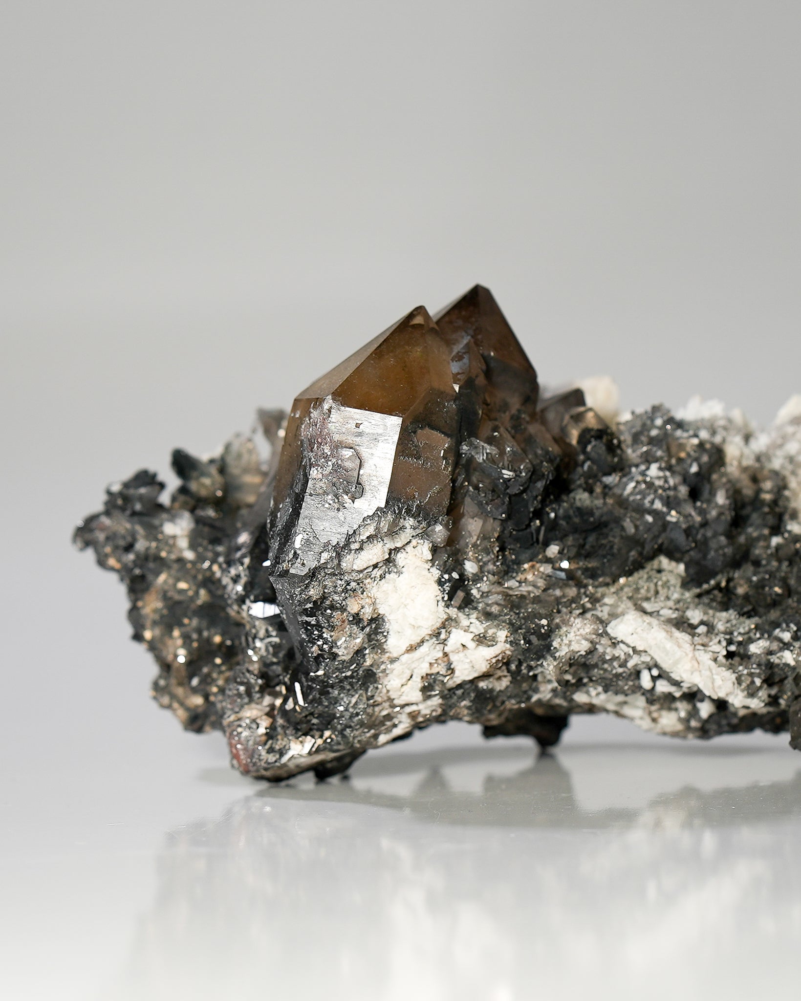 Smokey Quartz Included by Schorl Tourmaline with Albite and Muscovite